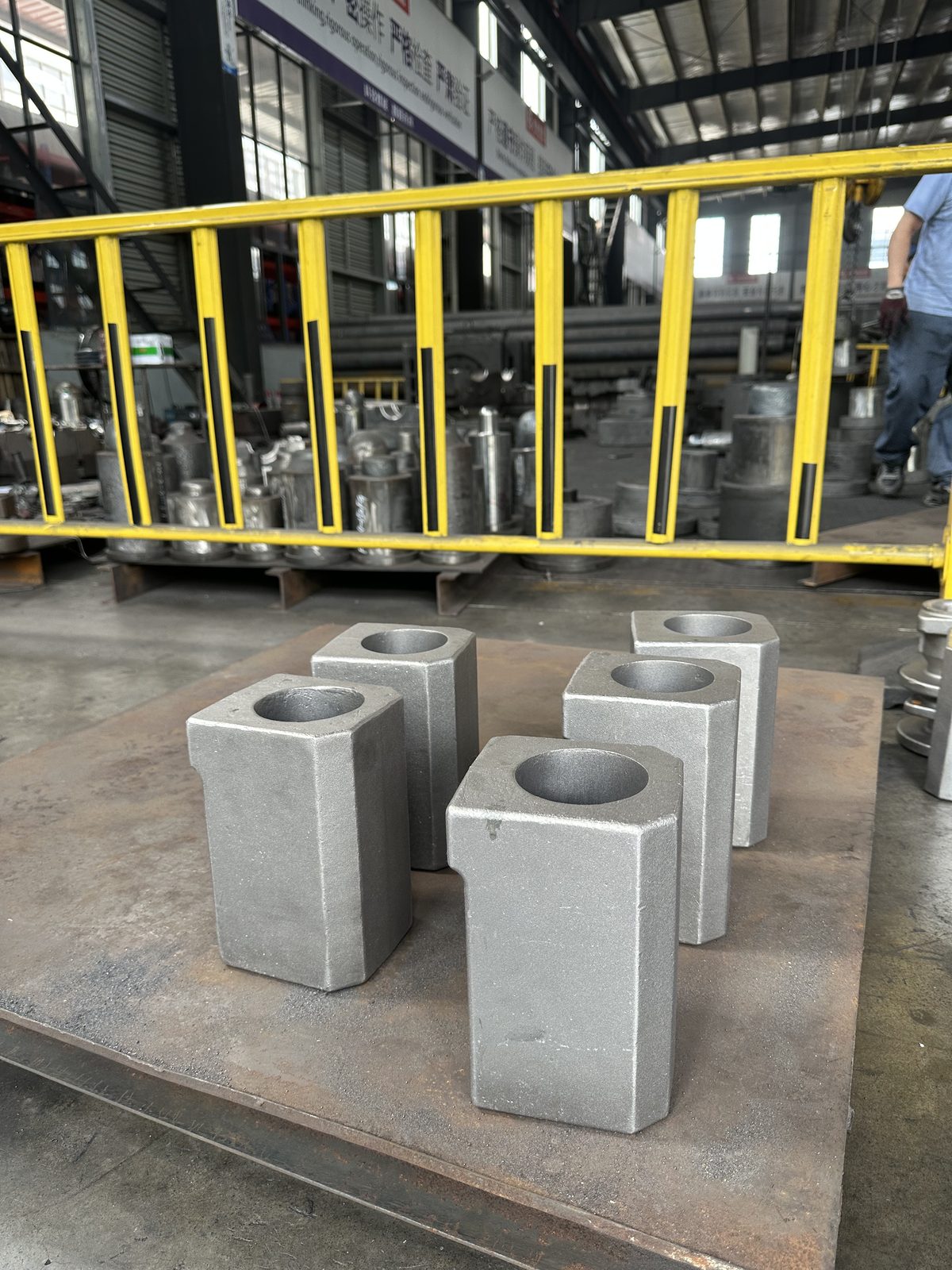 Forged construction machinery part photo 1