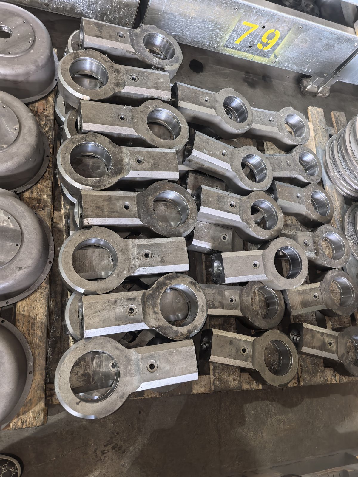 Forged construction machinery part photo 4