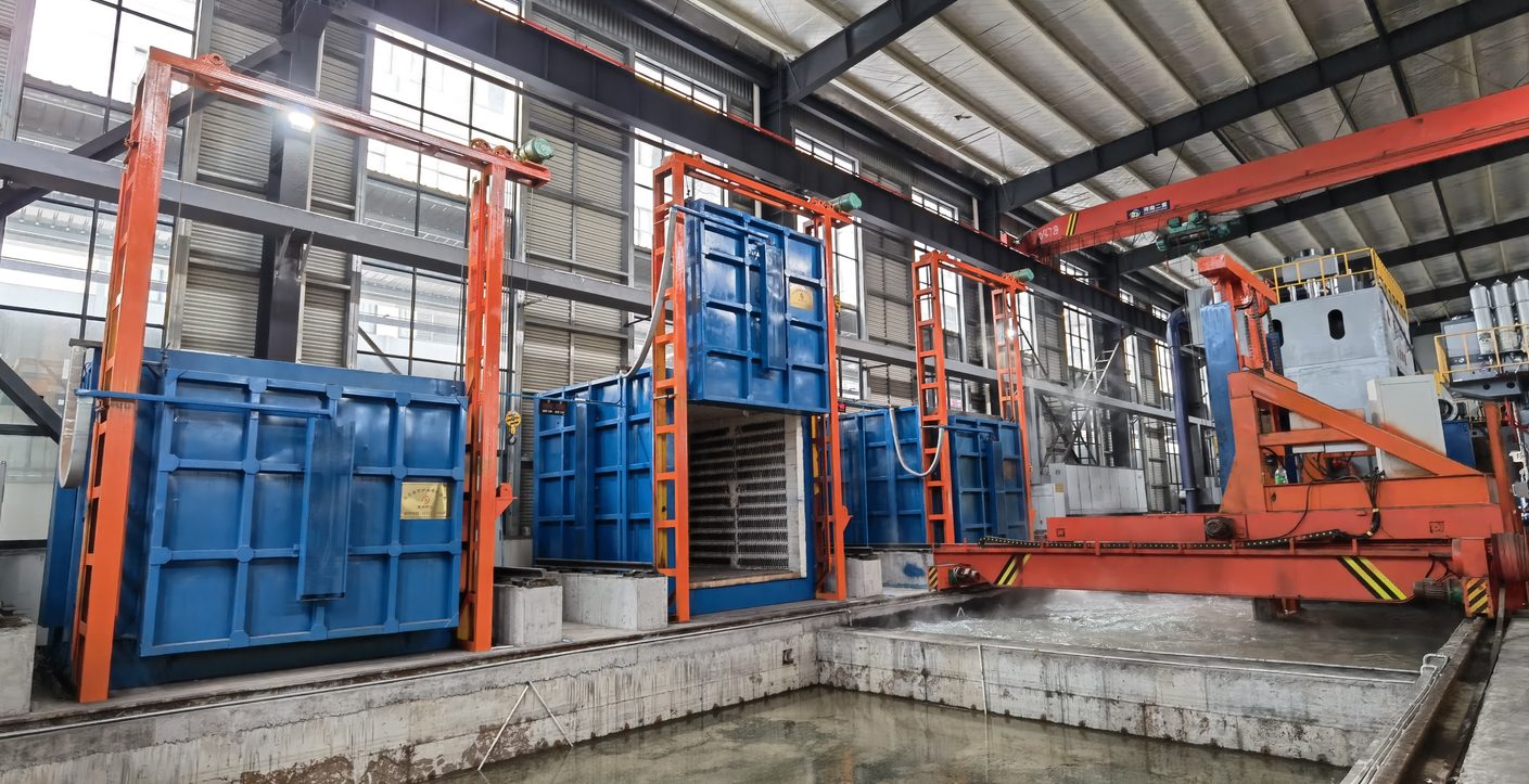 Inside the Longrui forging workshop photo 2