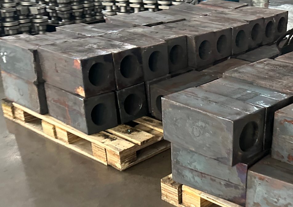 Forged hydraulic cylinder component photo 2
