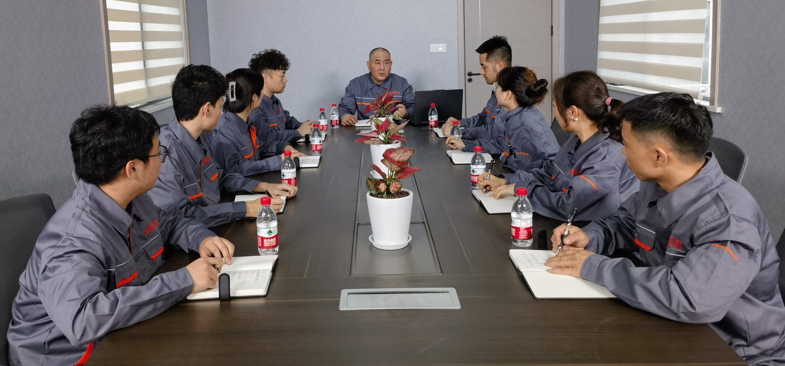 Longrui team and workplace photo 1