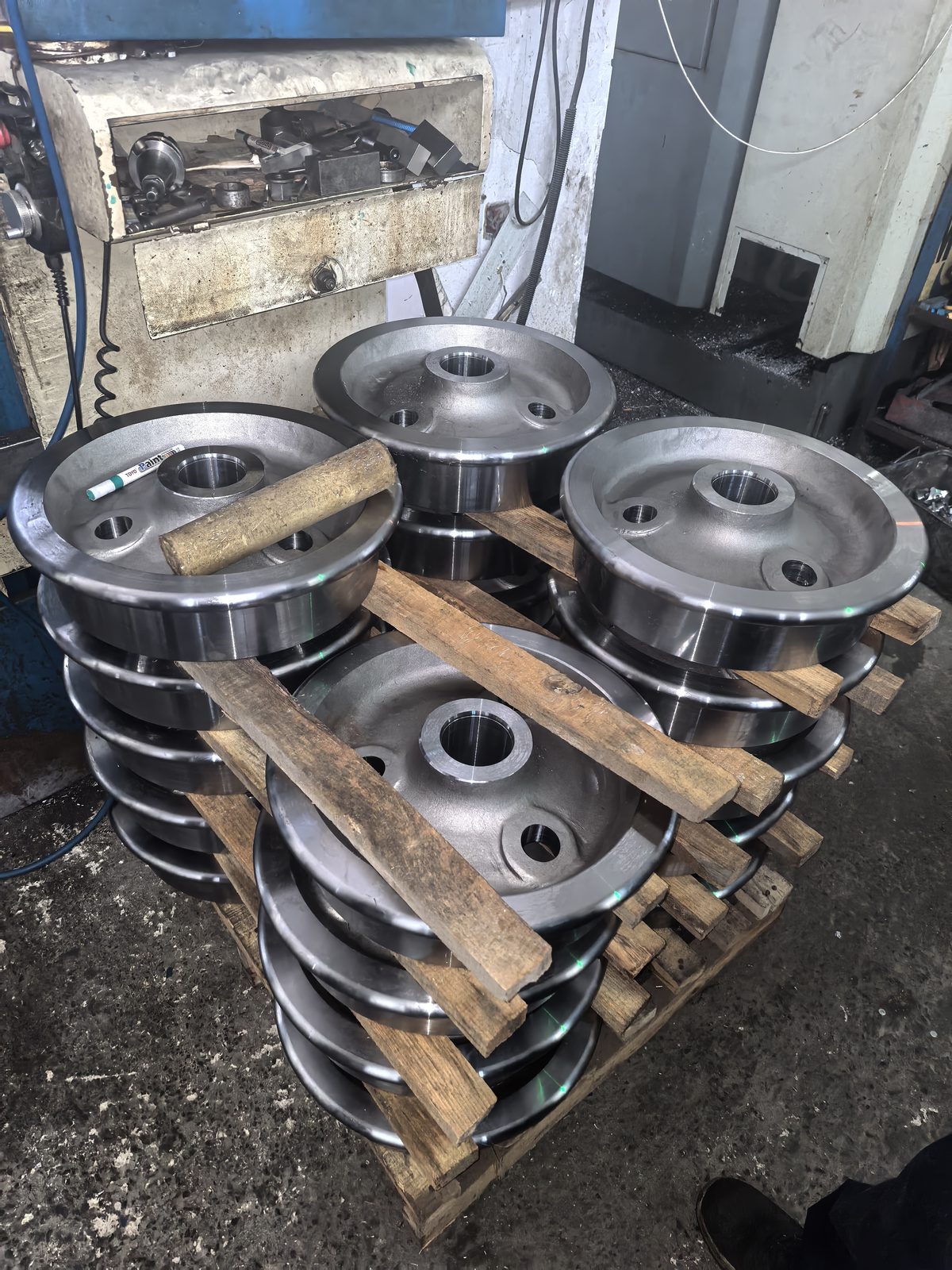 wheel-hub photo 2